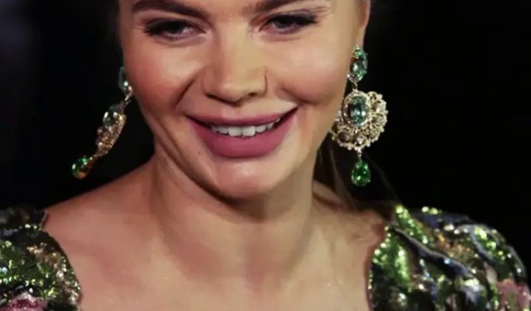 Кабаева вивела в світ сина. Усім відразу сталозрозуміло хто батя