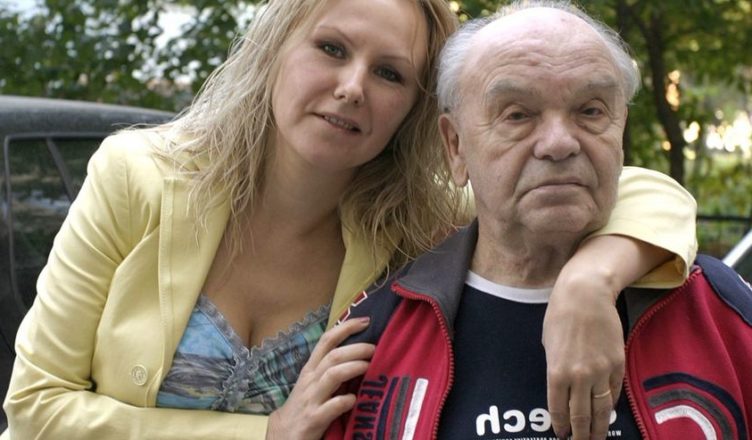 Ему было- 58, а ей- 17. Как выглядят наследники Шаинского, которых композитору родила студентка