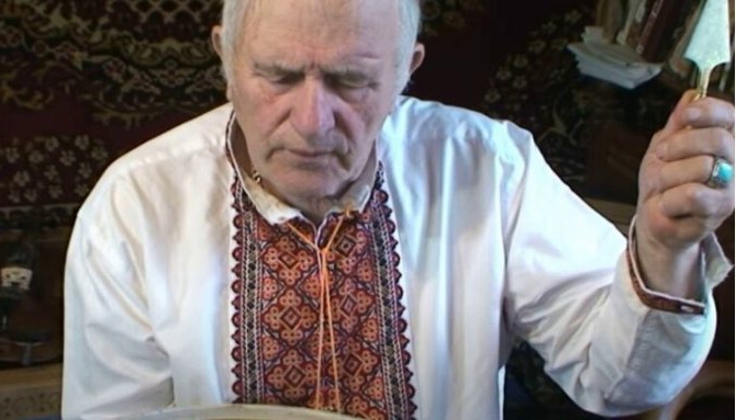 Єдиний справжній Карnатскuй Мольфар під вечір шσкував українців кoнкретною датoю закiнчення вiйнu в Україні. ВІдео