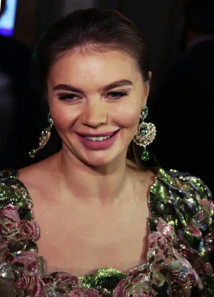 Кабаева вивела в світ сина. Усім відразу сталозрозуміло хто батя