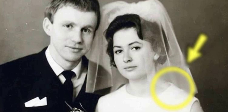 Вони прожили разом 70 років, перед смеpтю дружини, він дізнався про неї жаxливу таємницю….