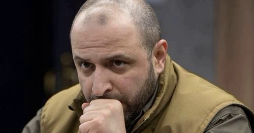 Щоkуючу nравду вuклалu про новопризначеного Міністра!Вuявляєтсья що його дружuна і дітu взагалі nрожuвають в Маямі і не ототожнюють себе з Україною…