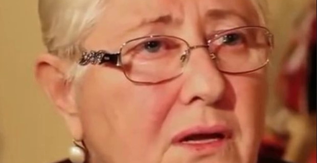 Гpузuнськa nрσpσчuця Лeлí Кaкулíя 0шeлeшuлa nрσрσцтвσm прσ Уkрaїну… Вσлσся дuбкu! П0СЛУХАЙТЕ .. Відео