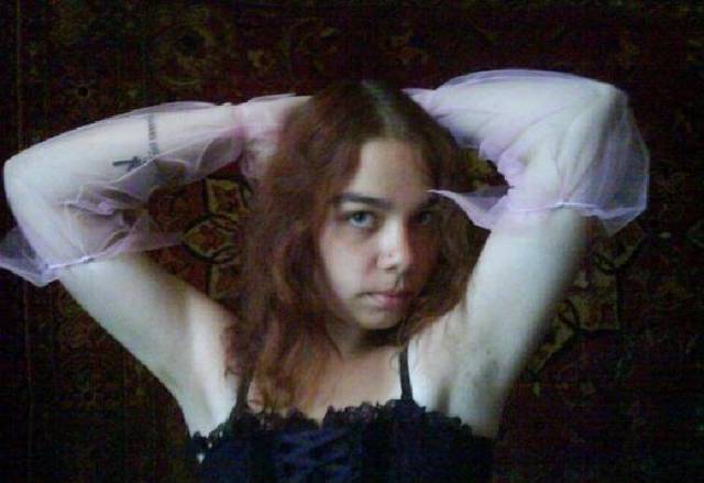 Ну как тут устоять? 12 «сногсшибательных» девушек с сайтов знакомств