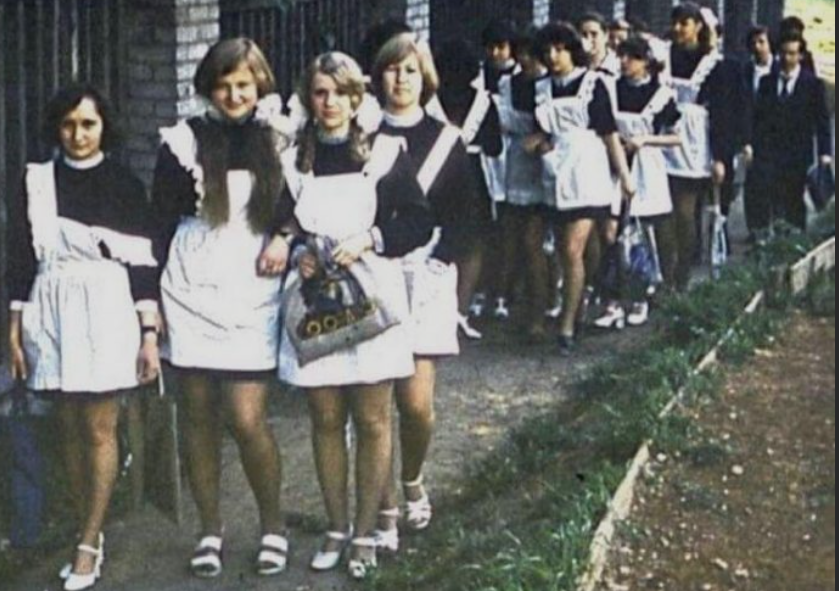 «Краса минулих років»: Як виглядали випускники 70-х, 80-х?