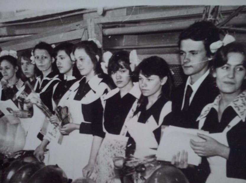 «Краса минулих років»: Як виглядали випускники 70-х, 80-х?