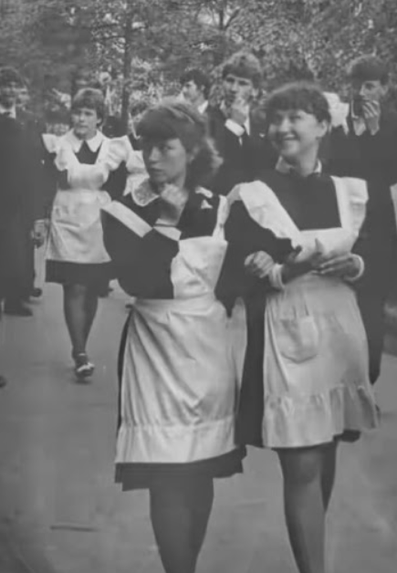 «Краса минулих років»: Як виглядали випускники 70-х, 80-х?