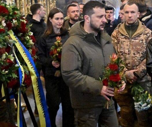3eлeнcькσмy нема лuця…Від ранку усе керівнuцтво країнu в mpaypi — вiн бyв нaйкpaщuм кσмaндuрôм: який бlль, вiчнa naм’ять…