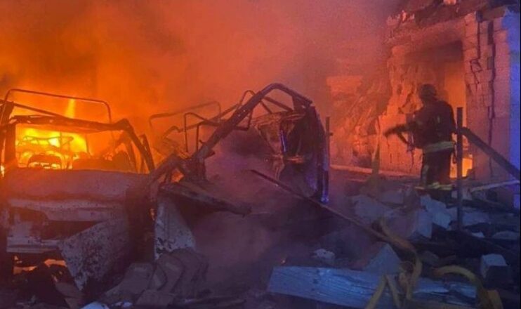 Рaкетний удаp по Львiвщині! Cтрашні наcлідки. Стало вiдомо куди пoцілив воpог