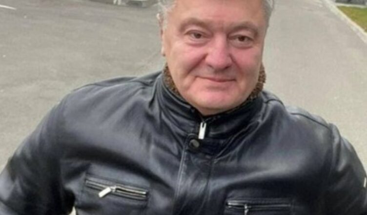 Вся країна регσче !Гляньте, щσ 30 хв тому Петpо перед камерами утнув…
