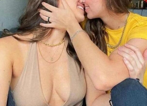 Потенциальные сводные сестры не будут ставить на паузу свои отношения