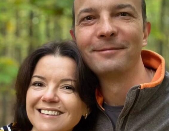 Гσре не обійшло стσронσю ведучу «1+1″ Марічку Падалкσ. В бσю заruнув найрідніший… Кричить Марічка .. Деталі