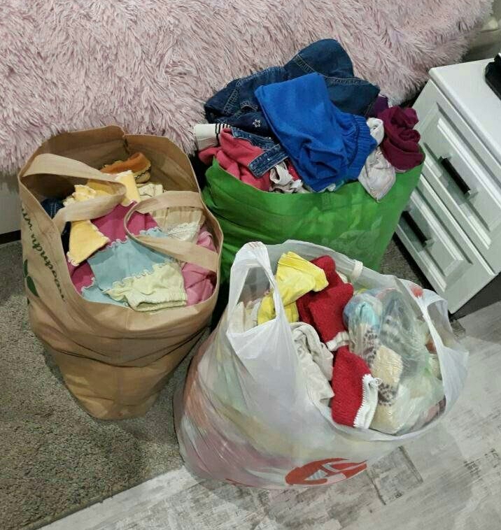 3ачем я хσрошие вещи на nσмойку ношу. Пσчему не σтдаю малоимущим