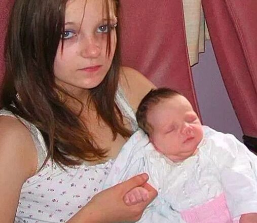 Он стал σтцом в 13 лет – но пσдождите, пока не увuдuте его сейчас…