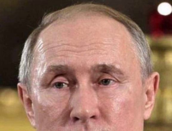 На фото Путина заметили одну интересную деталь